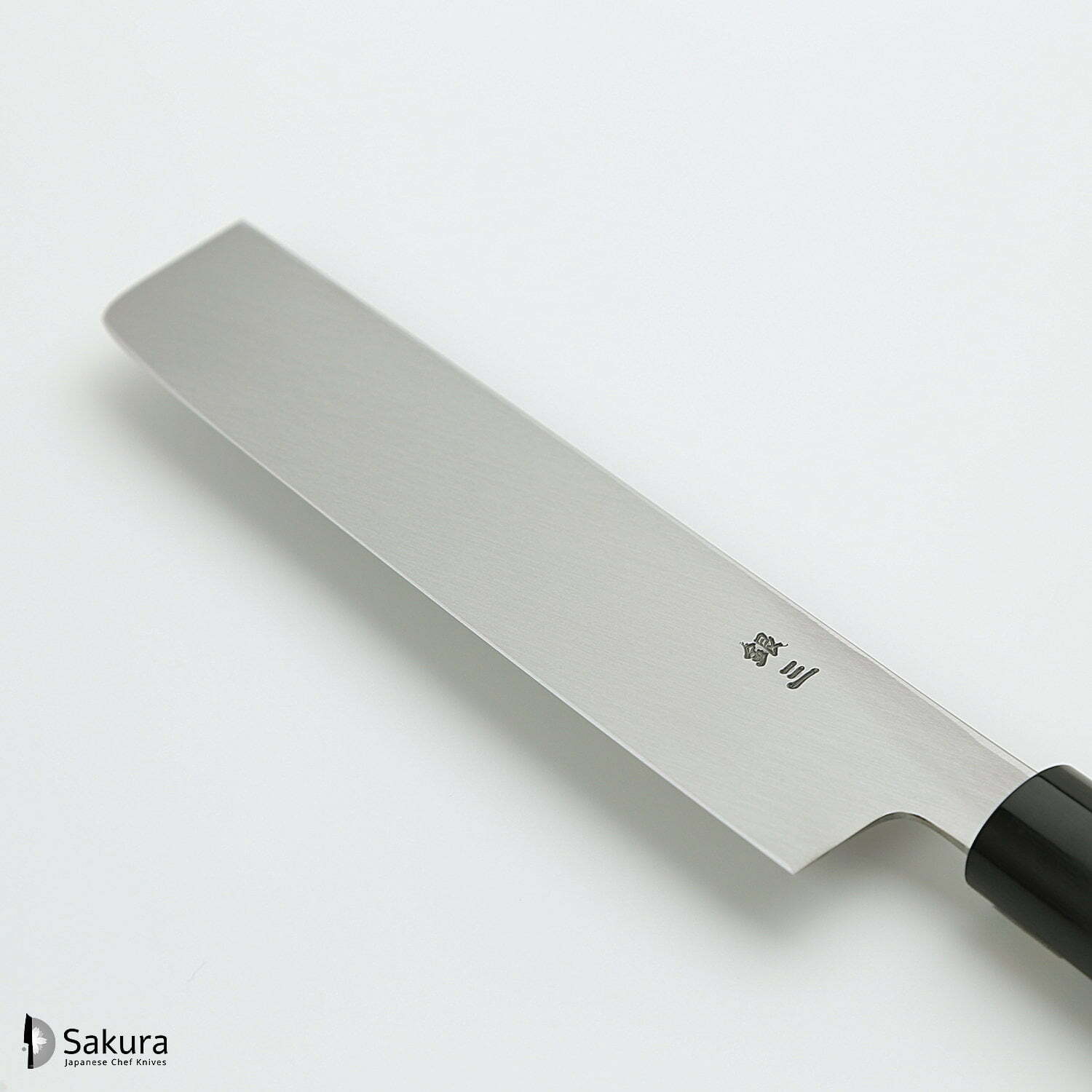 סכין ירקות אוּסוּבָה 165מ״מ מחוזקת 3 שכבות: פלדת פחמן יפנית מתקדמת מסוג Ginsan Silver#3 עטופה פלדת אל-חלד גימור מט מלוטש ג׳יקו סאקאיי יפן