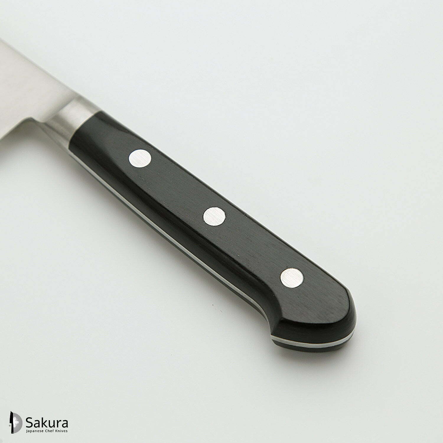 סכין עזר קטנה רב-תכליתית פֶּטִי 150מ״מ מחוזקת 3 שכבות: פלדת פחמן יפנית מתקדמת מסוג R2/SG2 עטופה פלדת אל-חלד גימור מבריק ג׳יקו סאקאיי יפן
