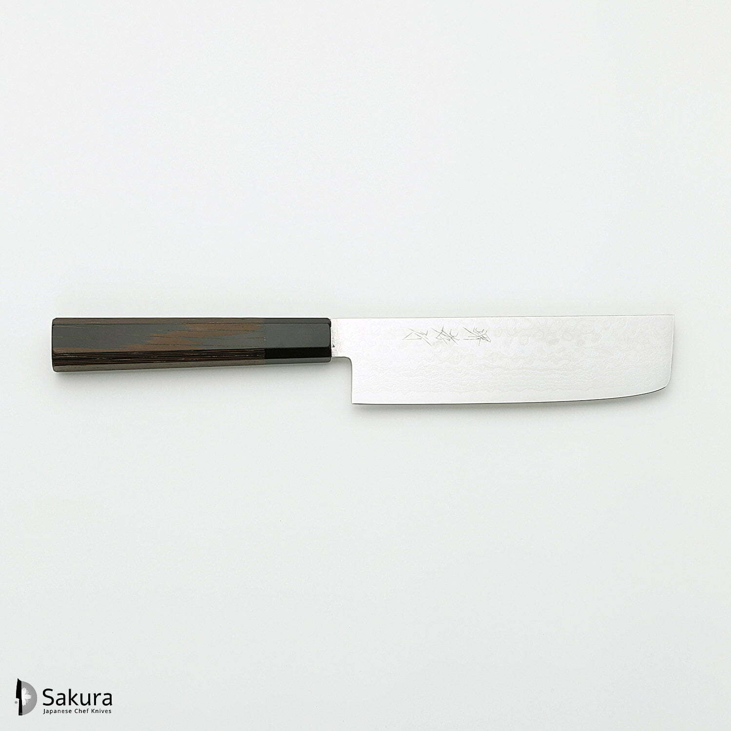 סכין ירקות נַקִירִי 165מ״מ מחושלת בעבודת יד 69 שכבות: פלדת פחמן יפנית ZA-18 עטופה 68 שכבות פלדת דמשק אל-חלד גימור דמשק מראה 45 שכבות סאקאיי טקיוקי יפן