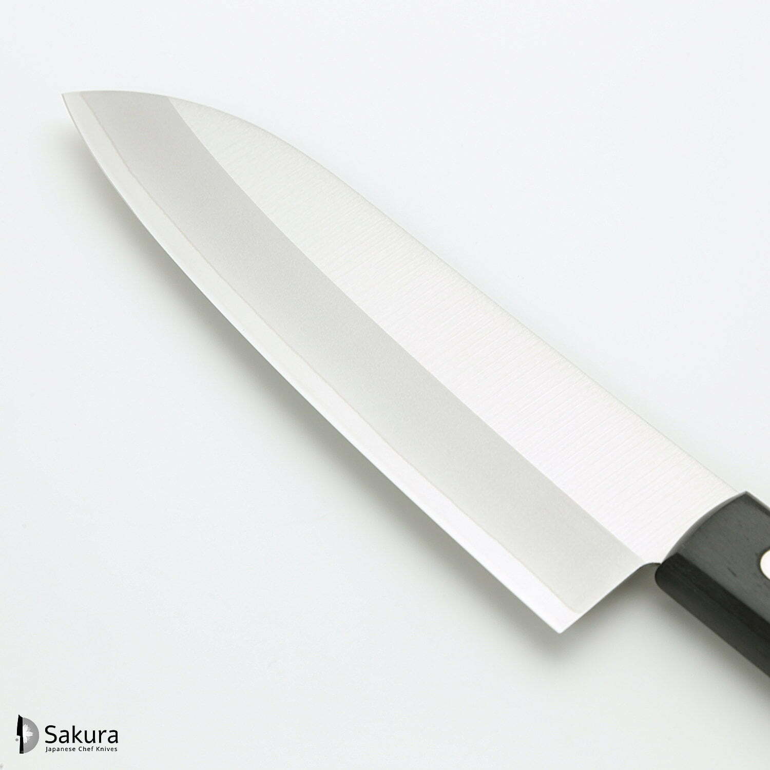 סכין רב-תכליתית סָנטוֹקוּ 170מ״מ מחוזקת 3 שכבות: פלדת פחמן יפנית VG-10 עטופה פלדת אל-חלד גימור מט מלוטש טוג׳ירו יפן