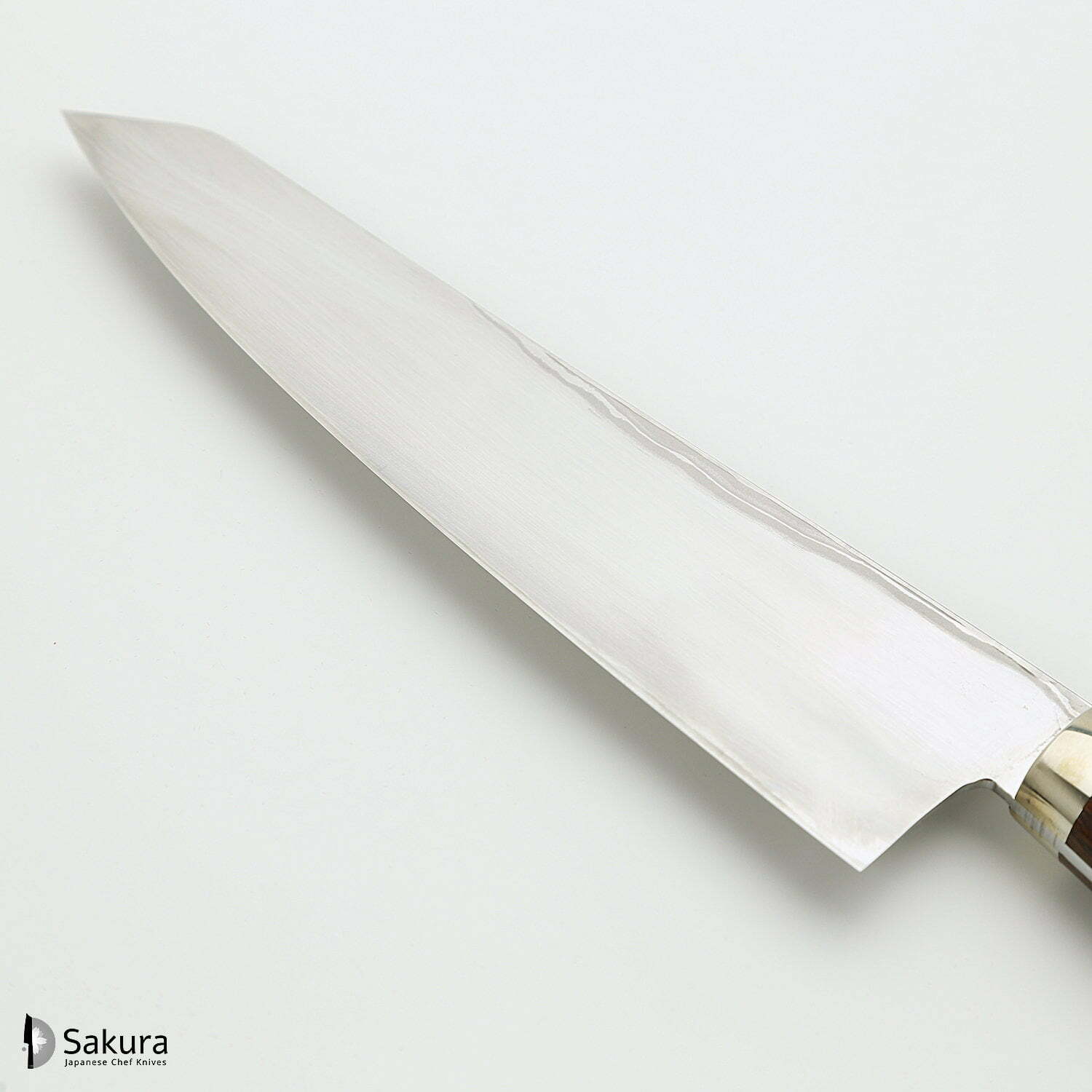 סכין שף רב-תכליתית גִּיוּטוֹ 180מ״מ פלדת Aogami #2 יאוג׳י יושיהירו יפן