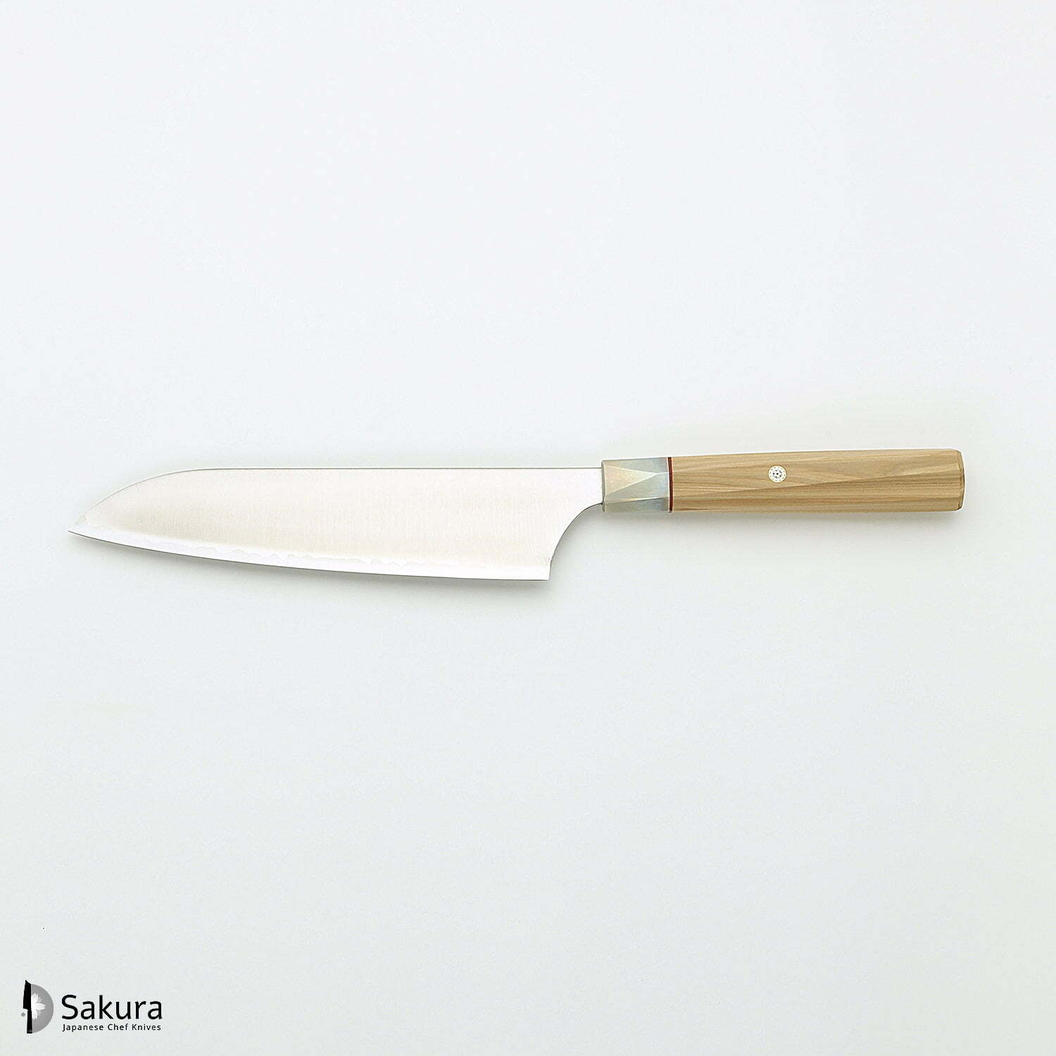 סכין רב-תכליתית סָנטוֹקוּ 180מ״מ מחושלת בעבודת יד 3 שכבות: פלדת פחמן יפנית מתקדמת מסוג Aogami Super עטופה פלדת אל-חלד גימור מט מלוטש מקוסטה זאנמאיי יפן ZBX-5003B
