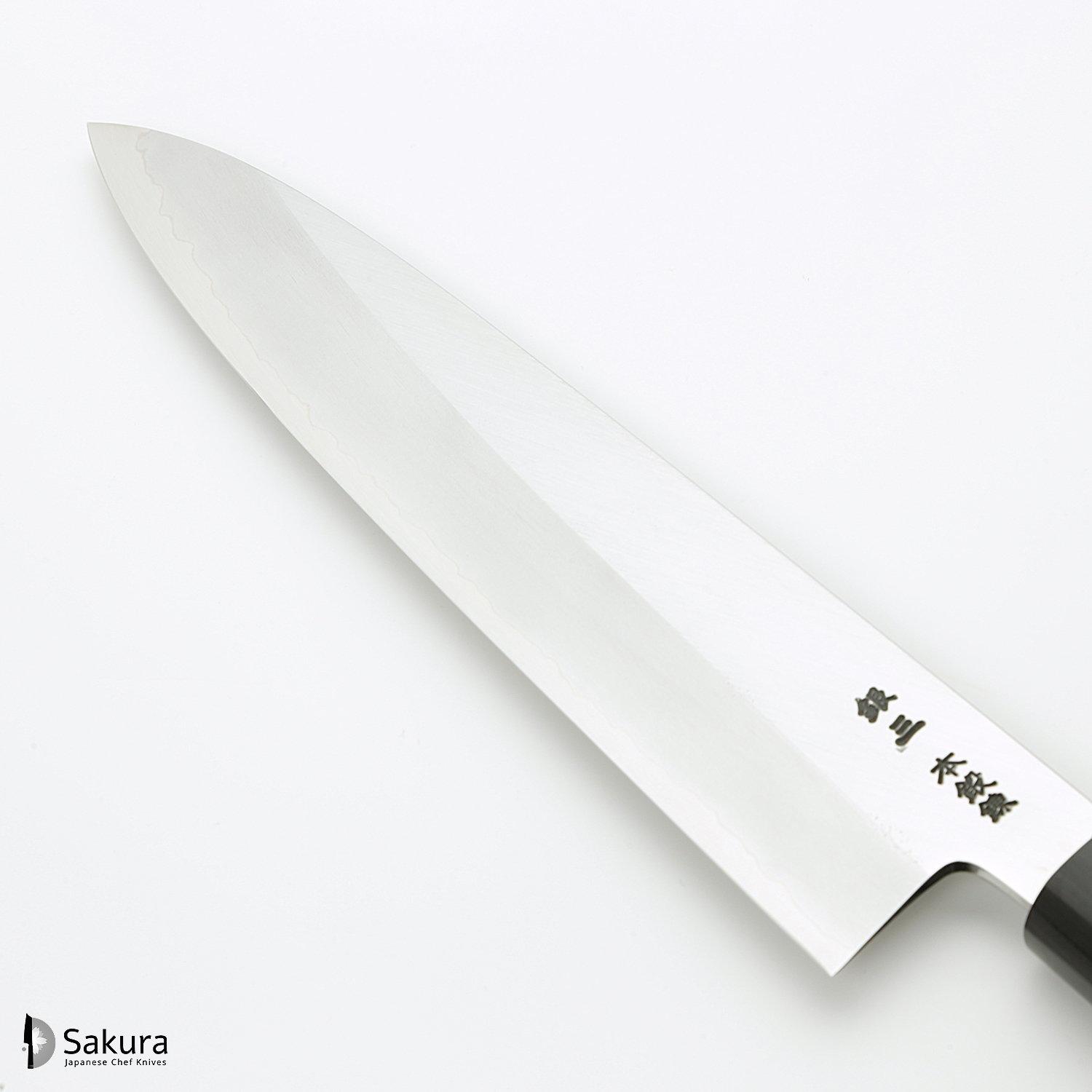 סכין שף רב-תכליתית גִּיוּטוֹ 240מ״מ מחושלת בעבודת יד 3 שכבות: פלדת פחמן יפנית מתקדמת מסוג Ginsan Silver#3 עטופה פלדת אל-חלד בגימור מט מלוטש גימור מט מלוטש האדו יפן