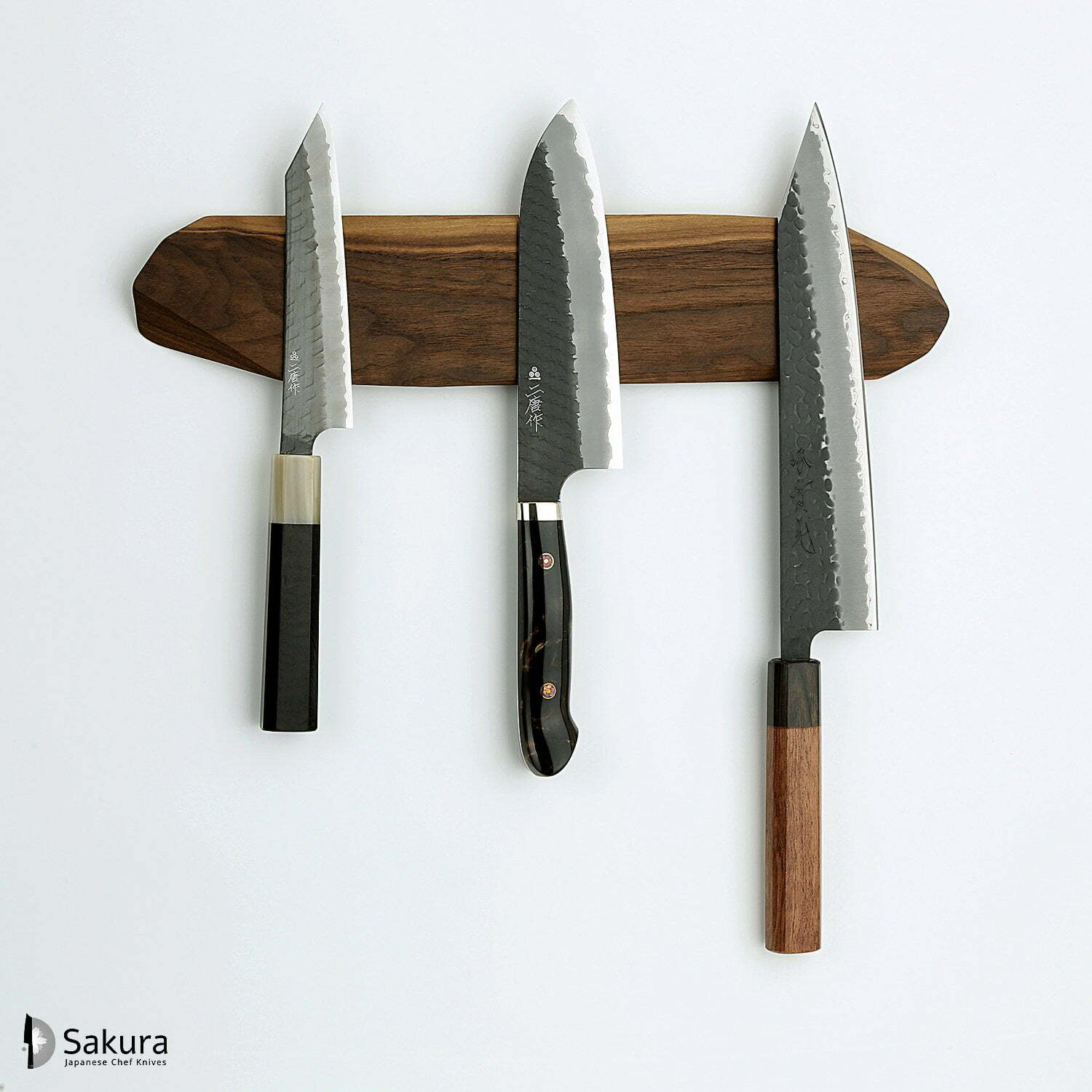 מגנט סכינים 40 ס״מ עץ אגוז חום נוייר דנמרק