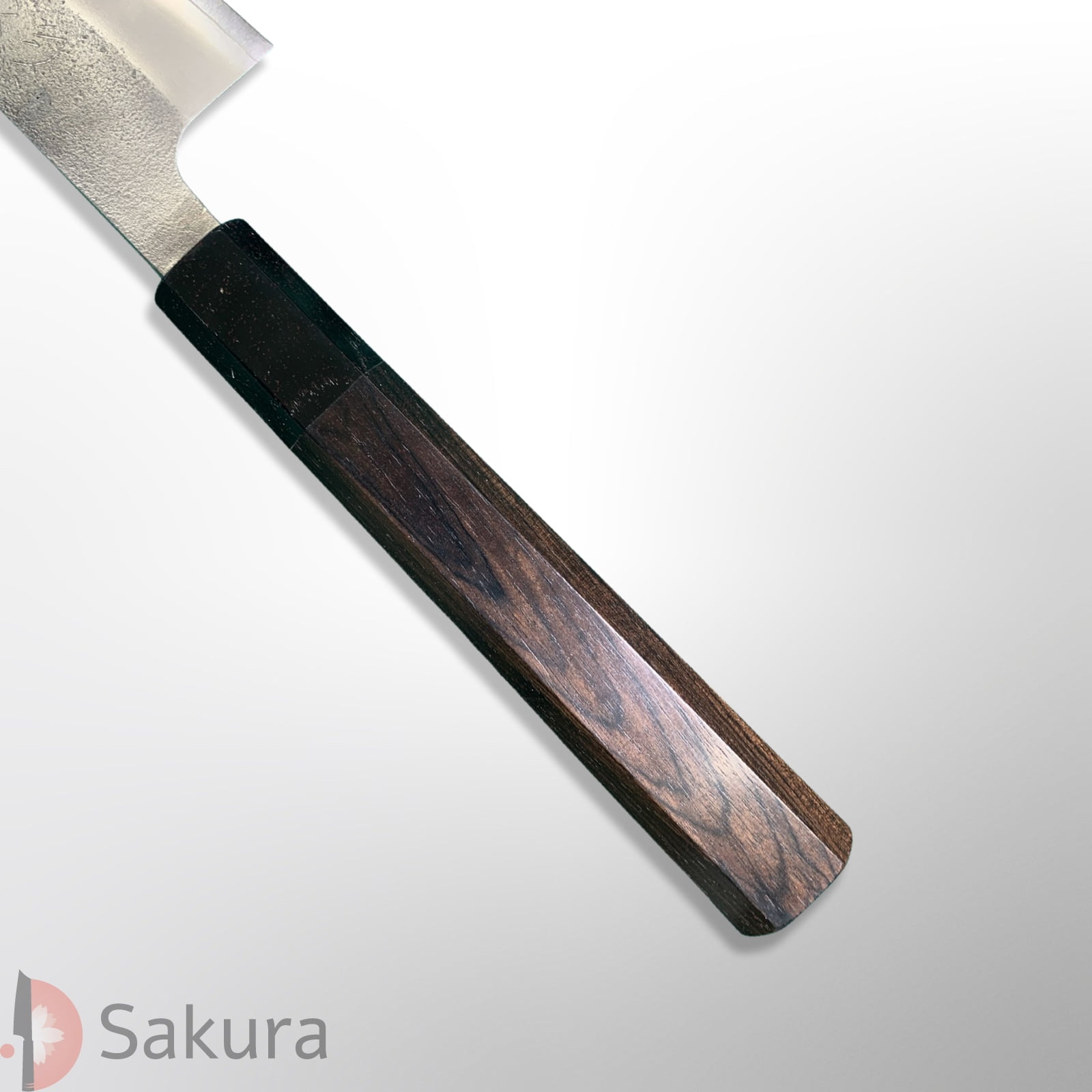 סכין חיתוך ופריסת בשר סוּגִּ’יהִיקִי 270מ״מ מחושלת בעבודת יד 3 שכבות: פלדת פחמן יפנית מתקדמת SKD גימור אל-חלד קורואוצ׳י מט חיספוס טבעי יושיקאנה יפן – SKYOSHSKDNSSUJI24024 (Copy)