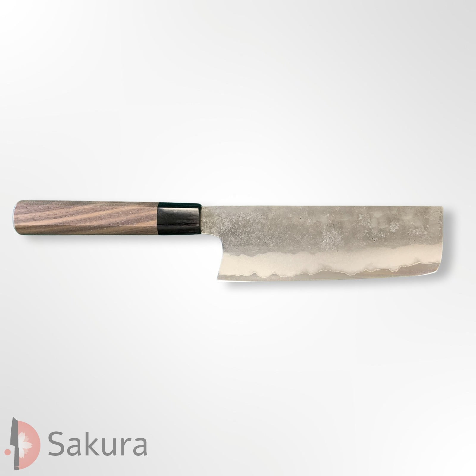 סכין ירקות נַקִירִי 165מ״מ מחושלת בעבודת יד 3 שכבות: פלדת פחמן יפנית מתקדמת מסוג Aogami#2 עטופה פלדת אל-חלד  גימור מט חיספוס טבעי מאצוברה יפן – SKMATSTKKNBN16542