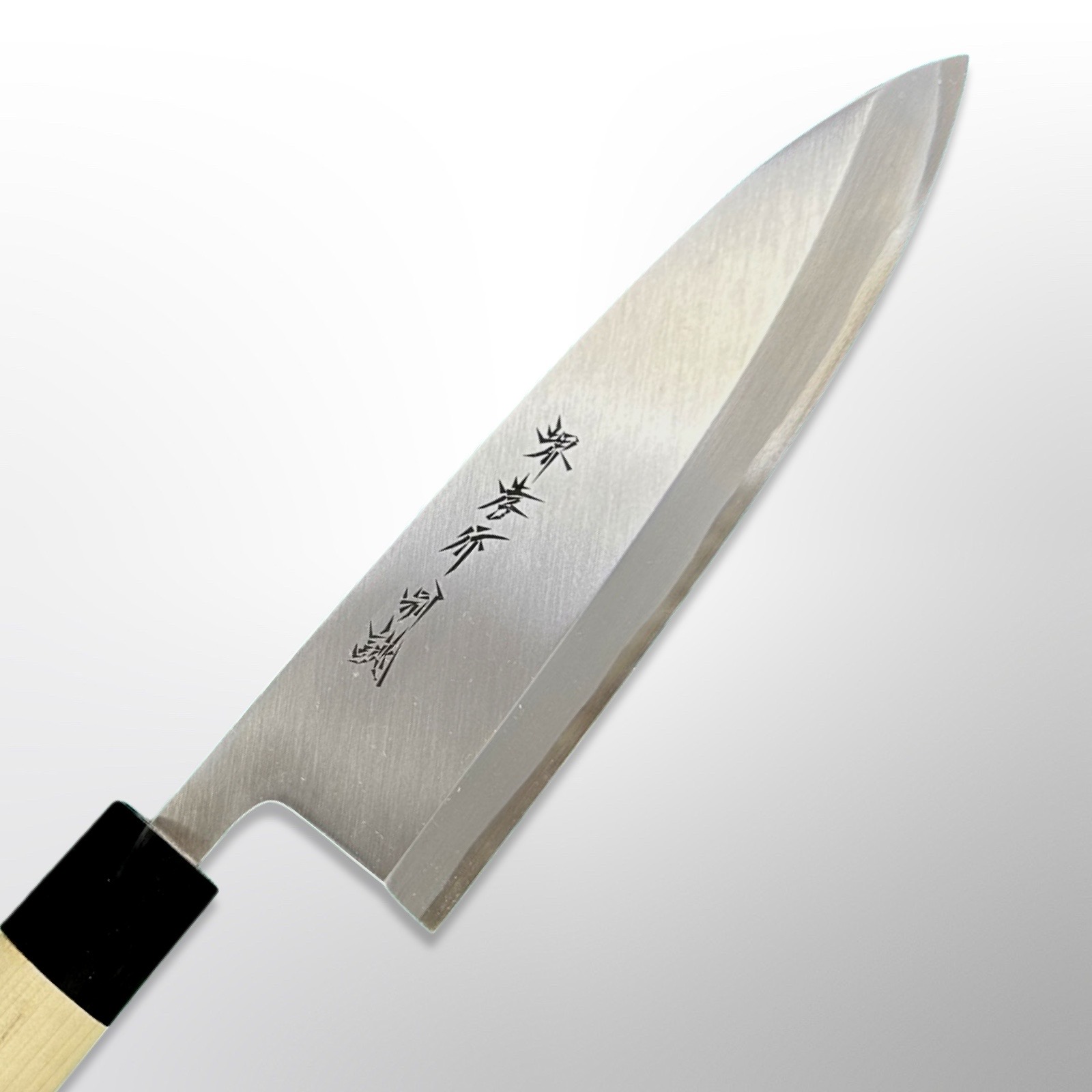 סכין פילוט דגים דֶּבָּה 210מ״מ פלדת פחמן יפנית White#2 עטופה פלדת אל-חלד גימור מט מלוטש סאקאיי טקיוקי יפן 03039