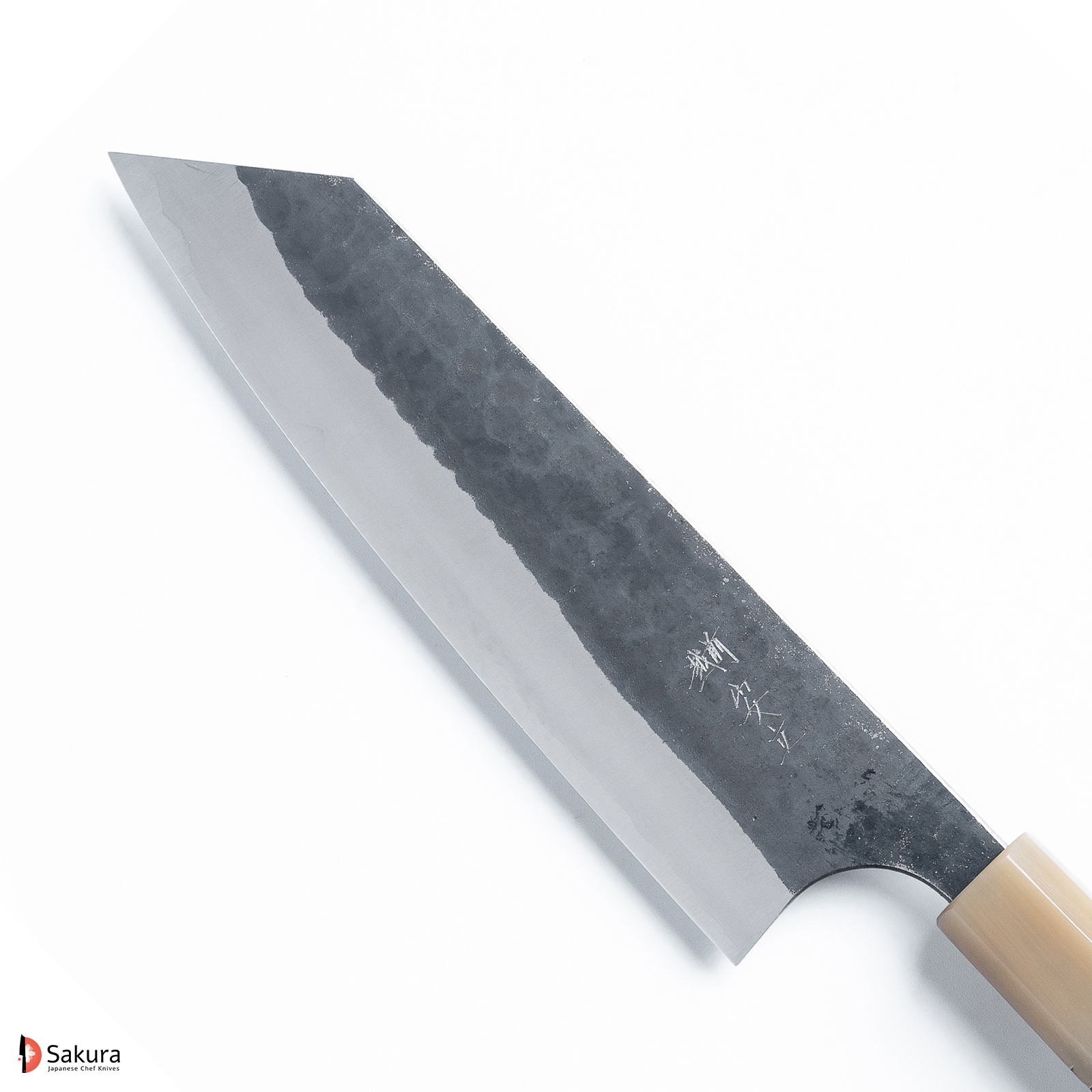 סכין רב-תכליתית בּוּנְקָה 170מ״מ פלדת Aogami Super גימור קורואוצ׳י ריקוע פטיש אנריו המונו יפן מק״ט SKANRYBUNK1702323