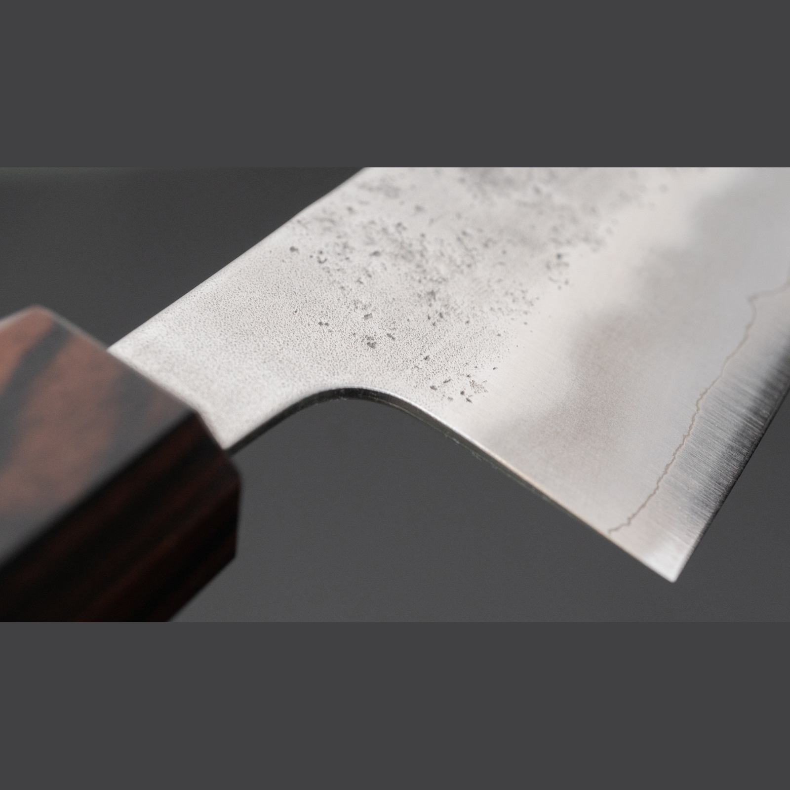 סכין שף גיוטו 210מ״מ Silver #3 ידית בוק ג’ינדאי היטוהירה יפן