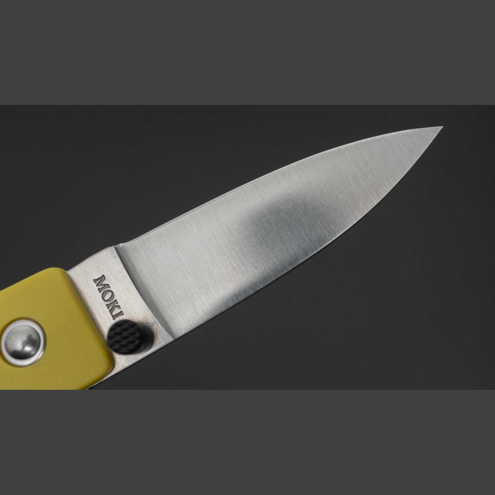 אולר מתקפל 60מ״מ AUS-8 ידית גרילון מוקי יפן [צהוב חרדל]