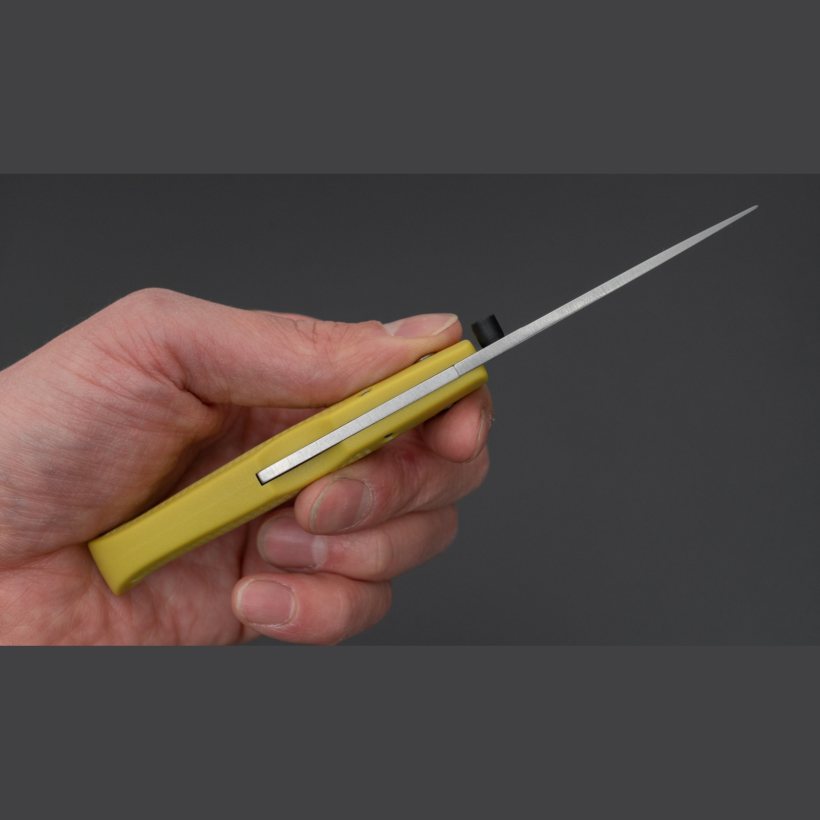 אולר מתקפל 60מ״מ AUS-8 ידית גרילון מוקי יפן [צהוב חרדל]