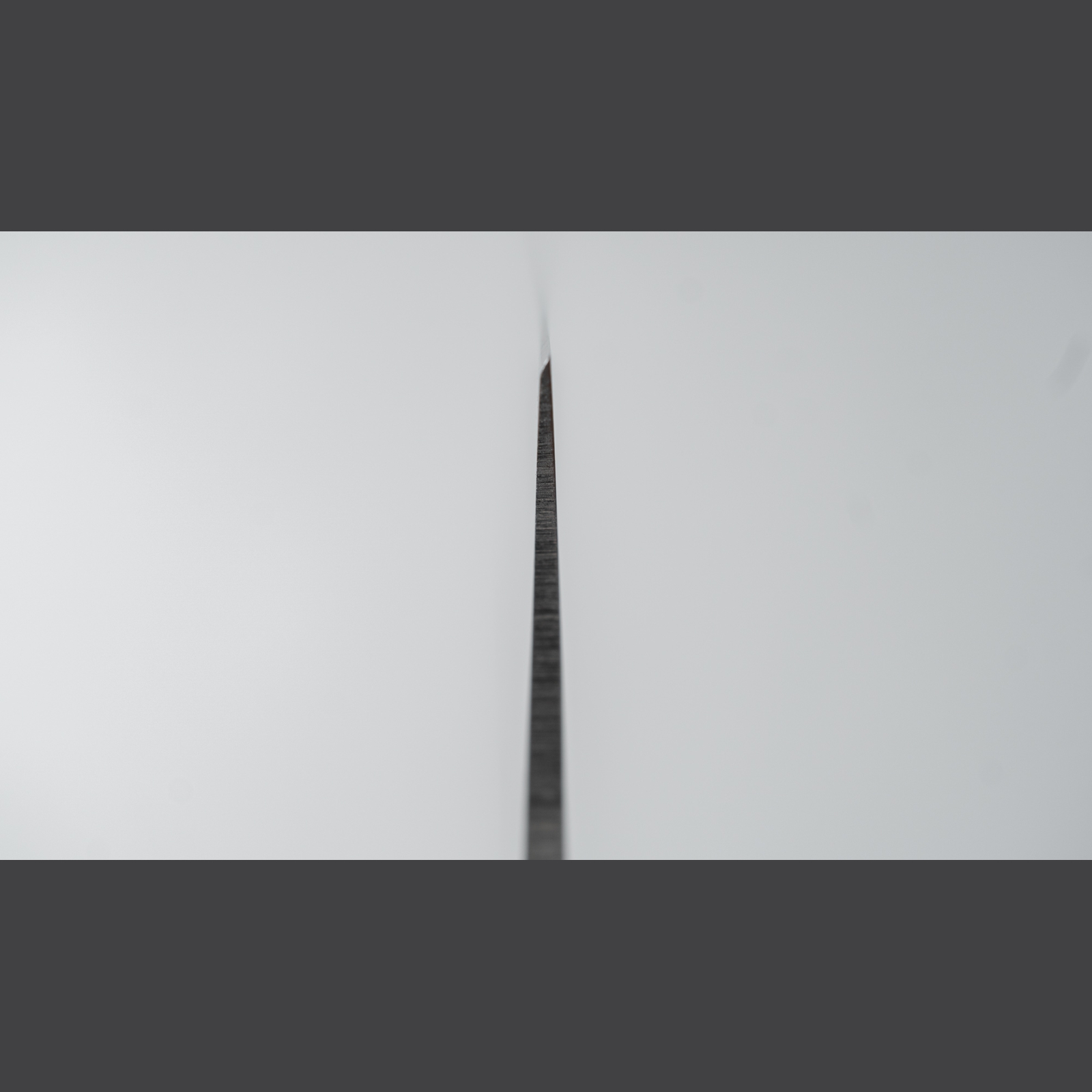 סכין שף גיוטו 210מ״מ Mo-V ידית מערבית היטוהירה יפן