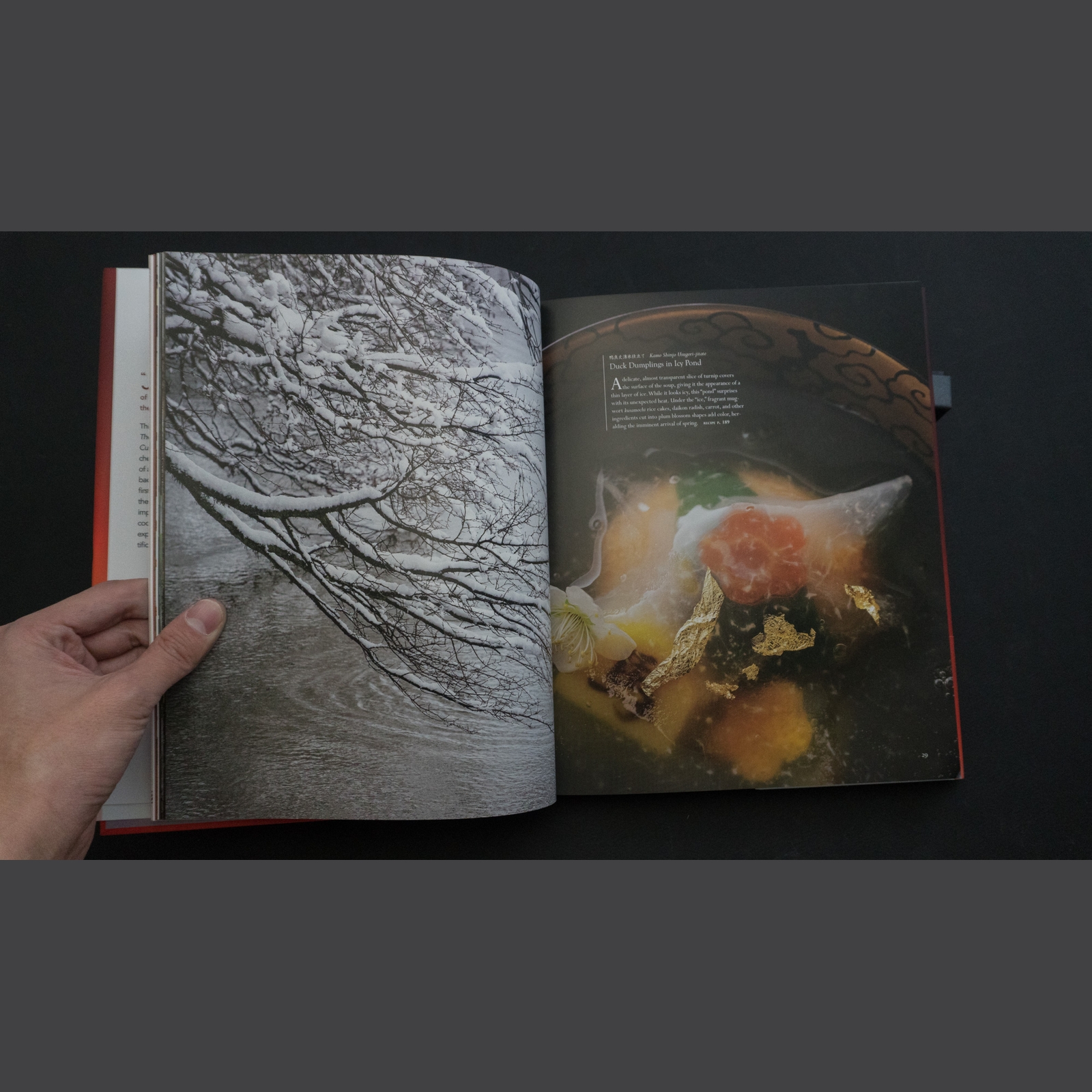 The Japanese Culinary Academy INTRODUCTION TO JAPANESE CUISINE: Nature, History and Culture (English)