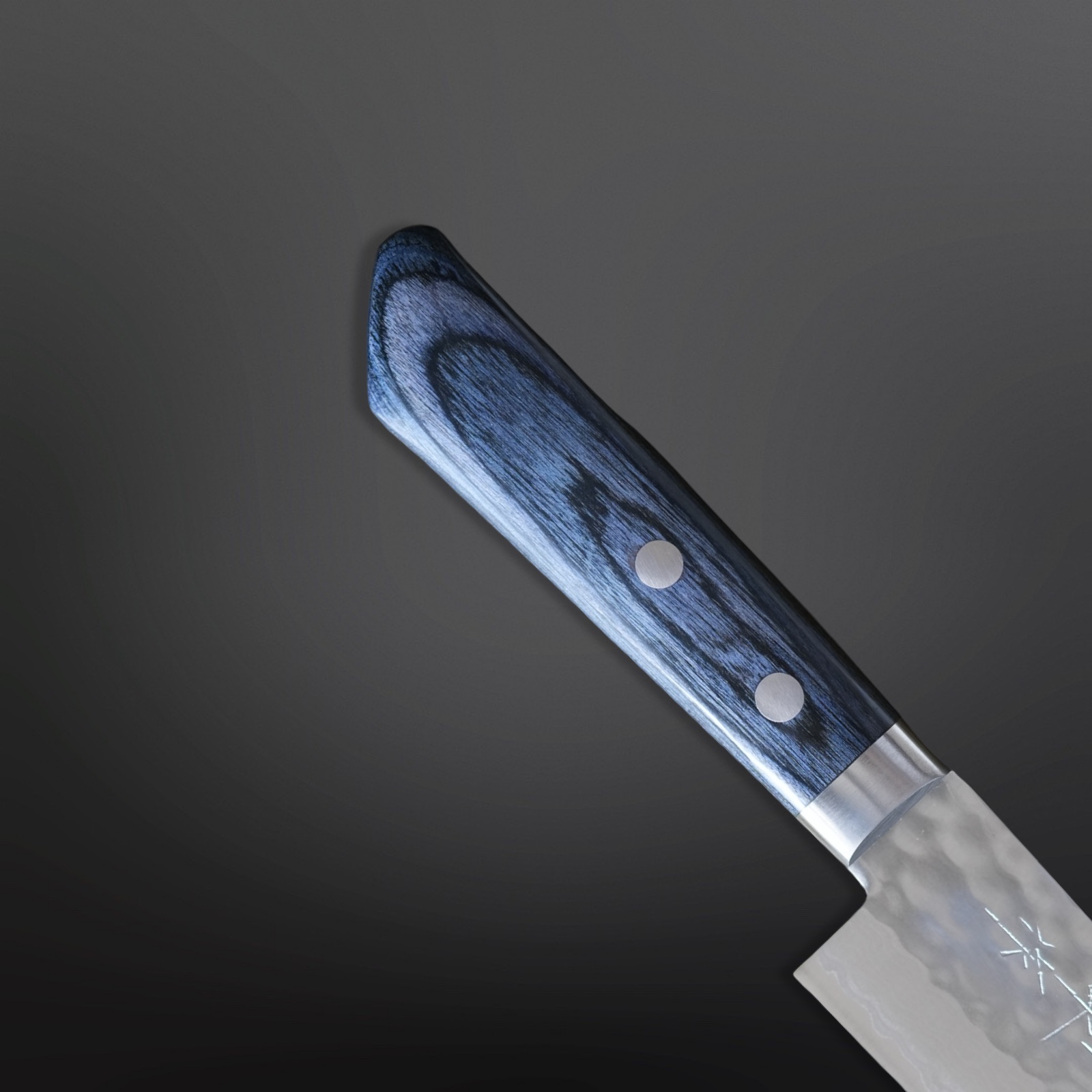 סכין קו-סנטוקו 130 מ”מ פלדת VG-10 גימור דמשק ריקוע פטיש – מאסוטאני, יפן