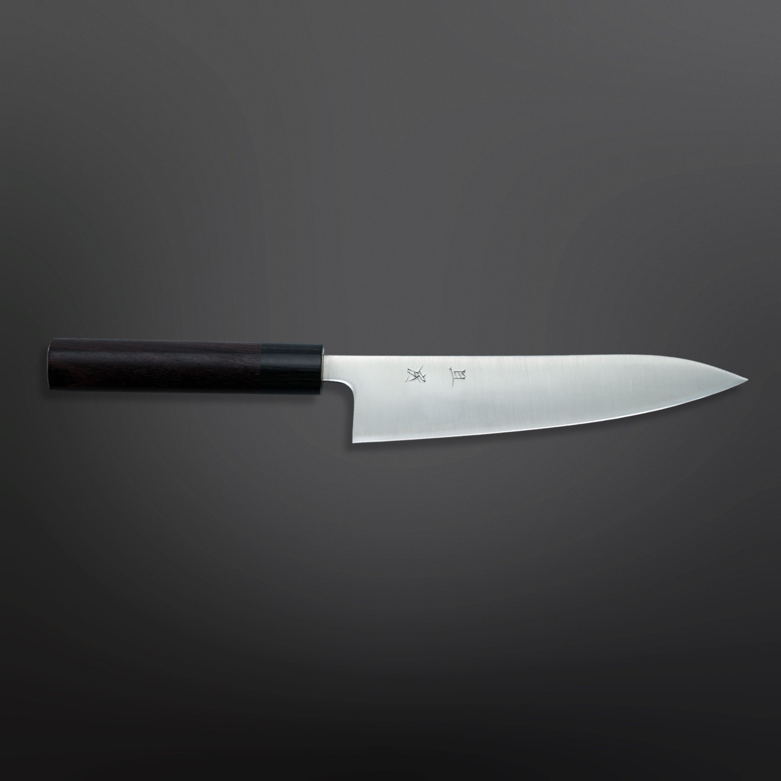 סכין שף יפנית גיוטו 180 מ״מ | פלדת Aogami Super | ידית סיסם – Akifusa יפן