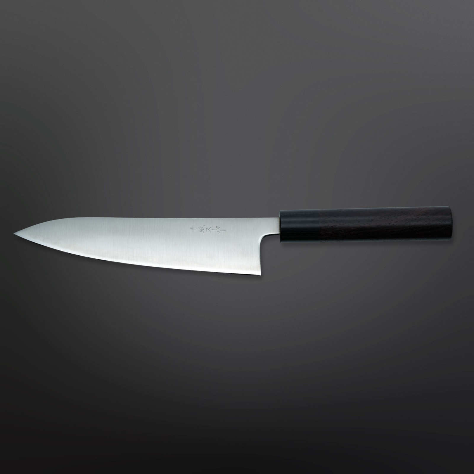 סכין שף יפנית גיוטו 180 מ״מ | פלדת Aogami Super | ידית סיסם – Akifusa יפן
