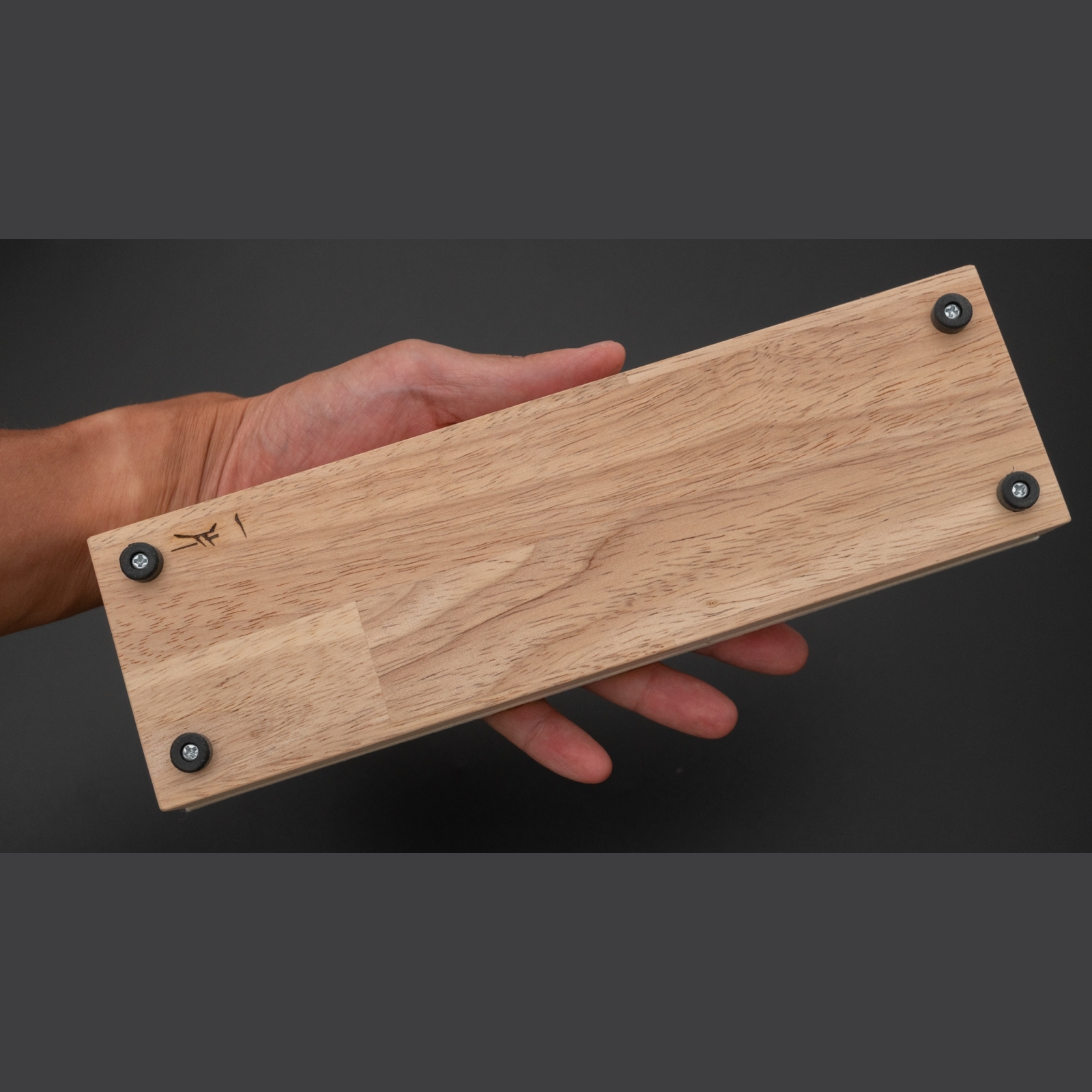 משטח לבד מקצועי להשחזה עם בסיס – Hitohira יפן