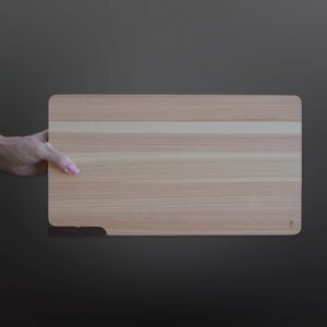 קרש חיתוך בינוני מעץ הינוקי רך עם מעמד – היטוהירה יפן