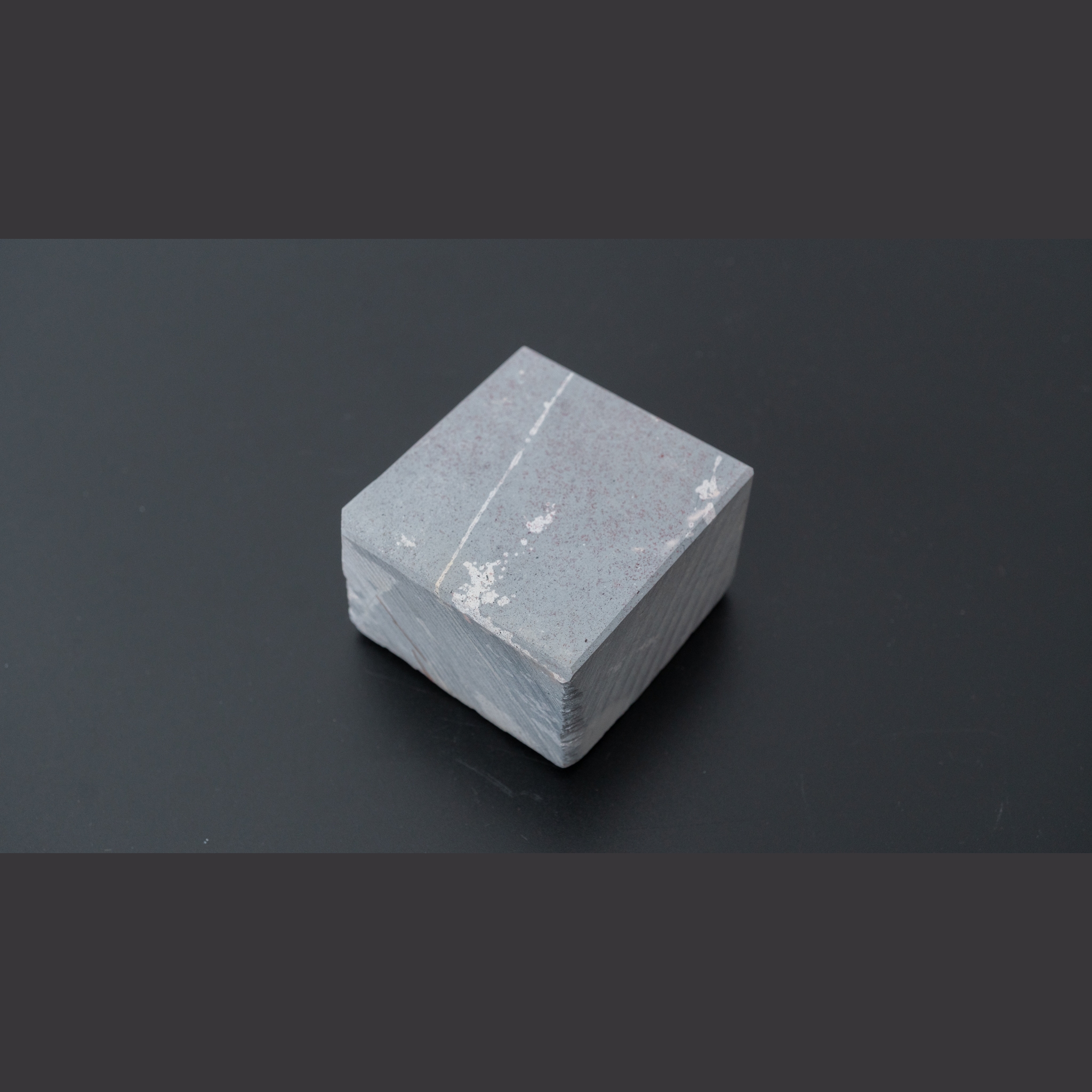 אבן נאגורה טבעית Uchigumori 100-150g היטוהירה יפן
